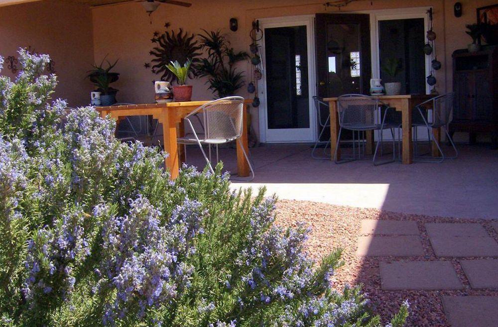 Dreamkatchers Lake Powell Bed & Breakfast Big Water Exteriör bild