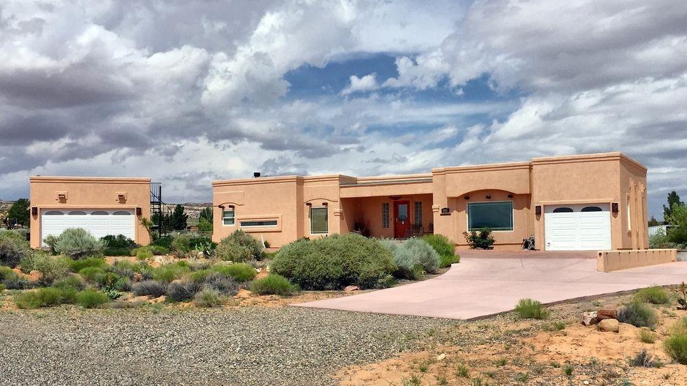 Dreamkatchers Lake Powell Bed & Breakfast Big Water Exteriör bild