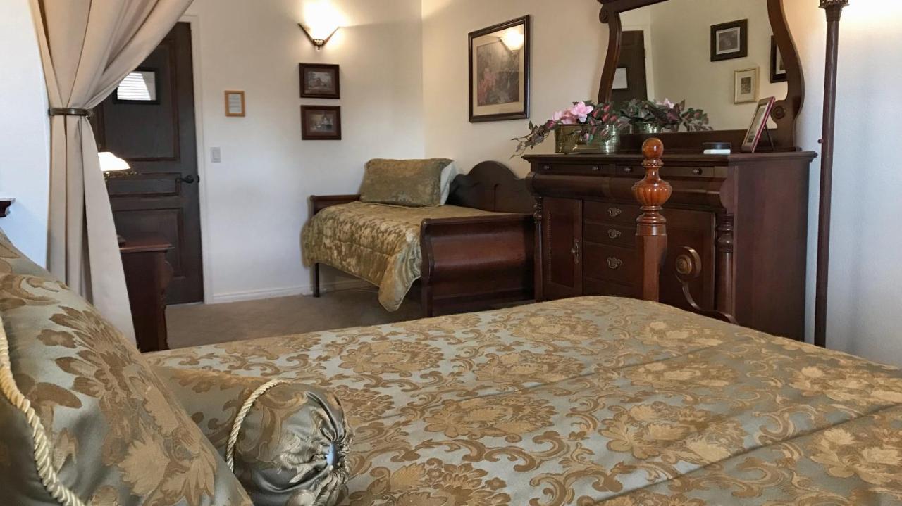 Dreamkatchers Lake Powell Bed & Breakfast Big Water Exteriör bild
